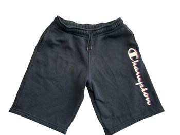 Short de sports #champion#grand 11/12 ans équivaut plus à du 13/14 ans