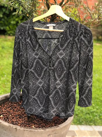 Blouse noire blanche