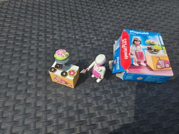Playmobil 9097 Pâtissière avec gâteaux