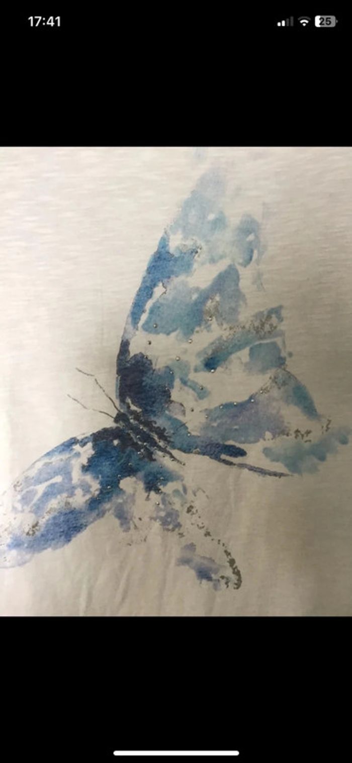 Teeshirt motif papillon tons bleu et argenté - photo numéro 2