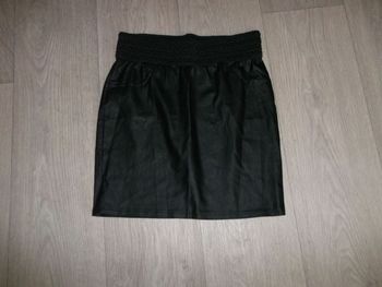 Jupe PRONTO MODA fluide style simili cuir noir S TBE