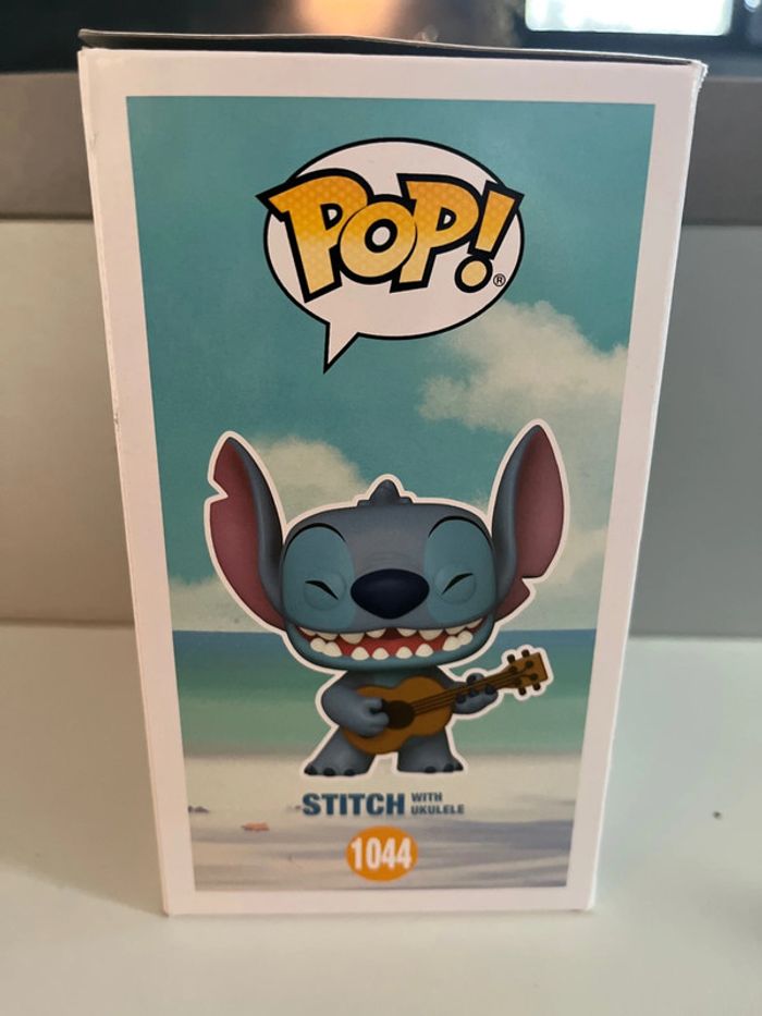 Funko pop figurine Stitch avec ukulele 1044 - photo numéro 4