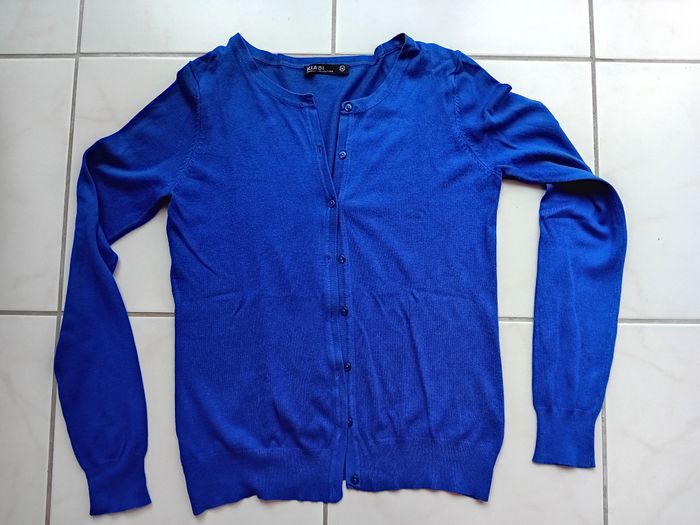 gilet bleu KIABA état neuf - photo numéro 2