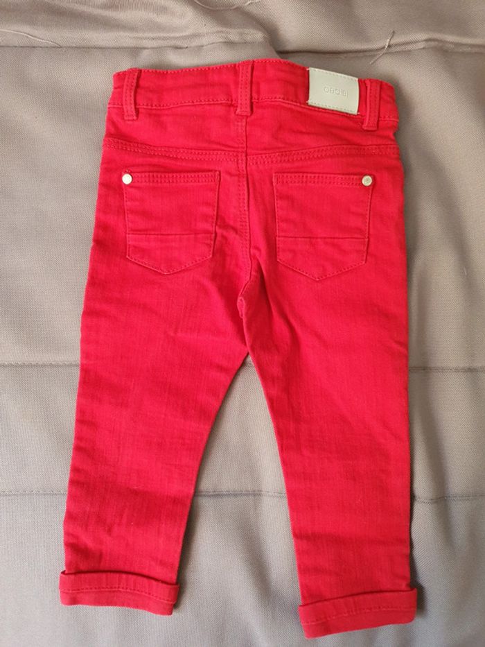 Jeans rouge okaidi 18 mois - photo numéro 3