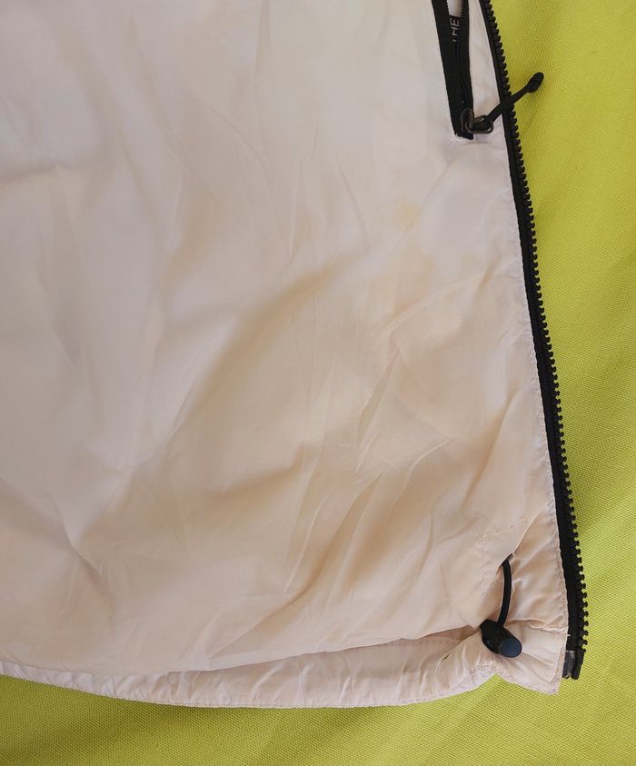 The North Face white and black puffer vest - photo numéro 5