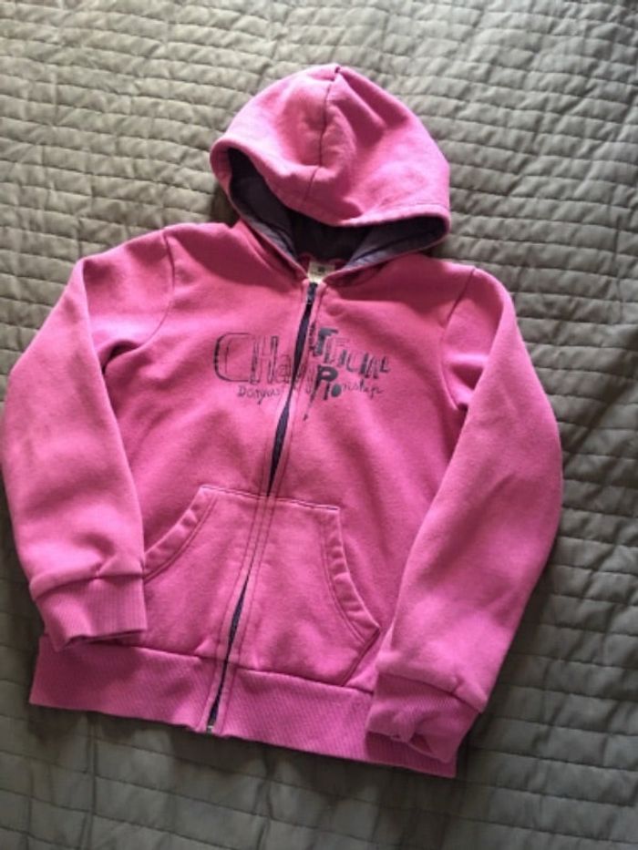 Veste à capuche violette 8 ans