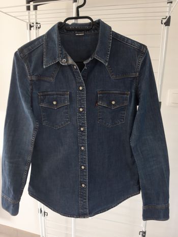 Veste en jean Levi's taille 36 neuve