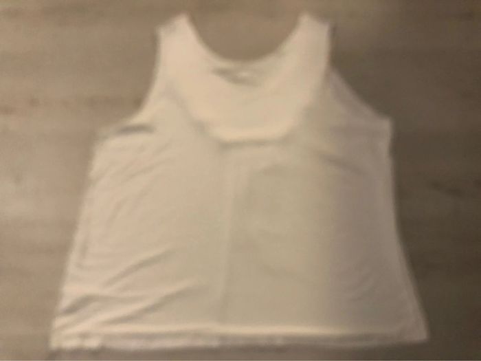Blouse blanche et imprimée sans manches « atlas for Women » T54/56 NEUVE - photo numéro 8
