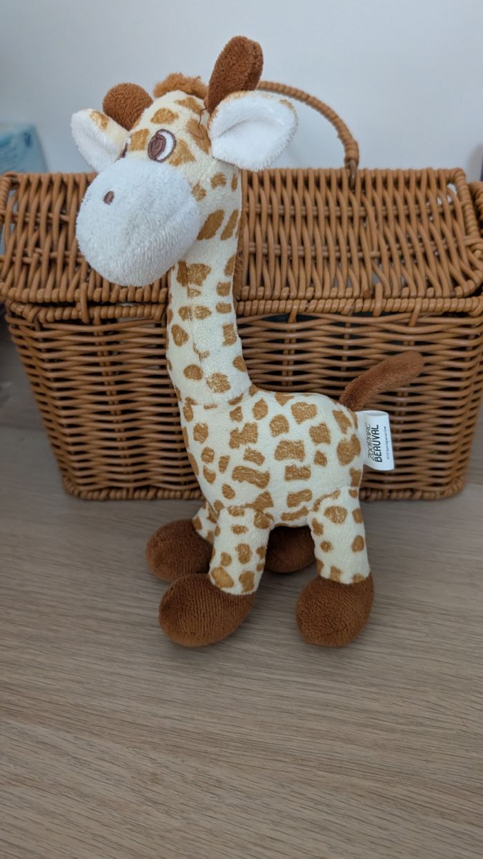 Petite peluche doudou girafe zoo de beauval - photo numéro 3