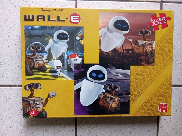 Puzzle neuf sous blister WALL-E, Disney Pixar,   3x50 morceaux,  dès 4 ans,  cadeau de Noël