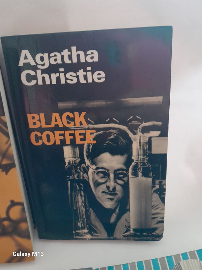 Lot de 9 romans d'Agatha Christie - photo numéro 5