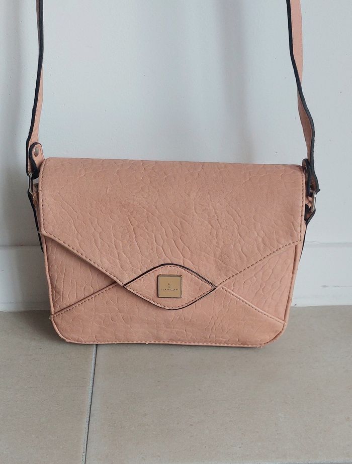 Sac en bandoulière rose - photo numéro 3