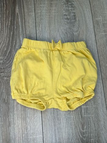 Short bébé fille