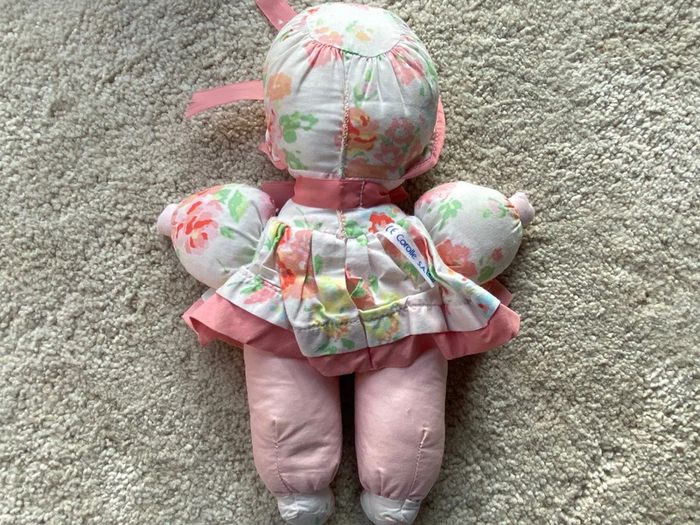 Ancienne poupée chiffon robe fleuris Corolle 🌻 - photo numéro 3