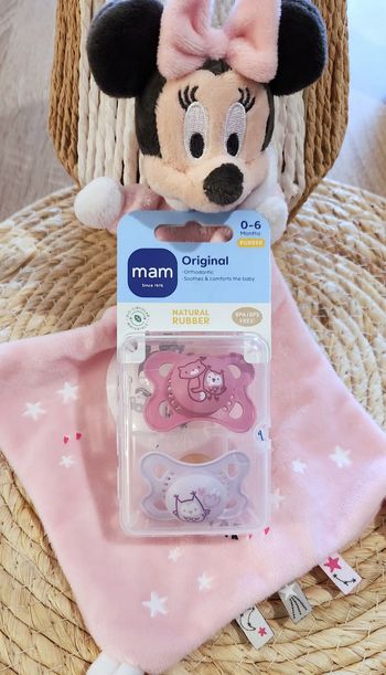 Tétine Mam Bébé fille 0-6mois