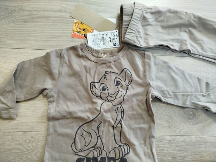 Pyjama Simba 12 mois neuf - photo numéro 3
