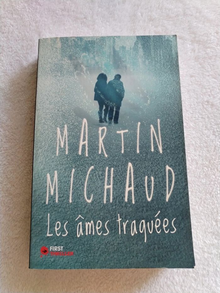 Livre Les âmes traquées de Martin Michaud