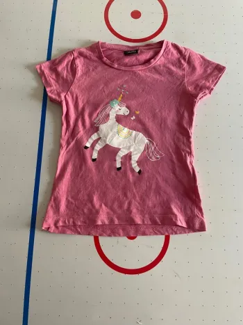 Lot t shirts