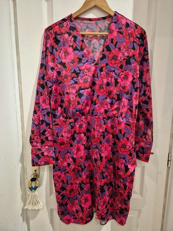 Robe neuve 44