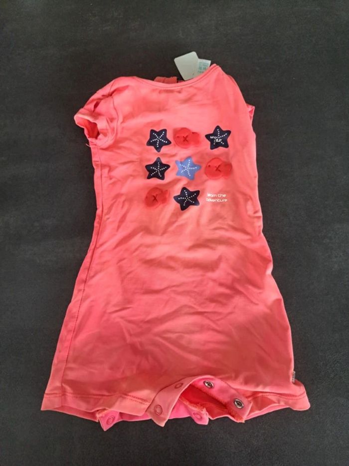 combi short maillot 9 mois