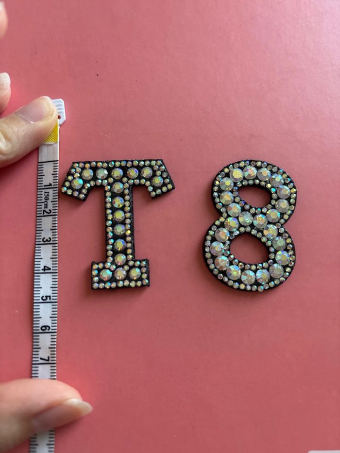 Lettres à strass T8 thermocollantes (Tate) - photo numéro 2