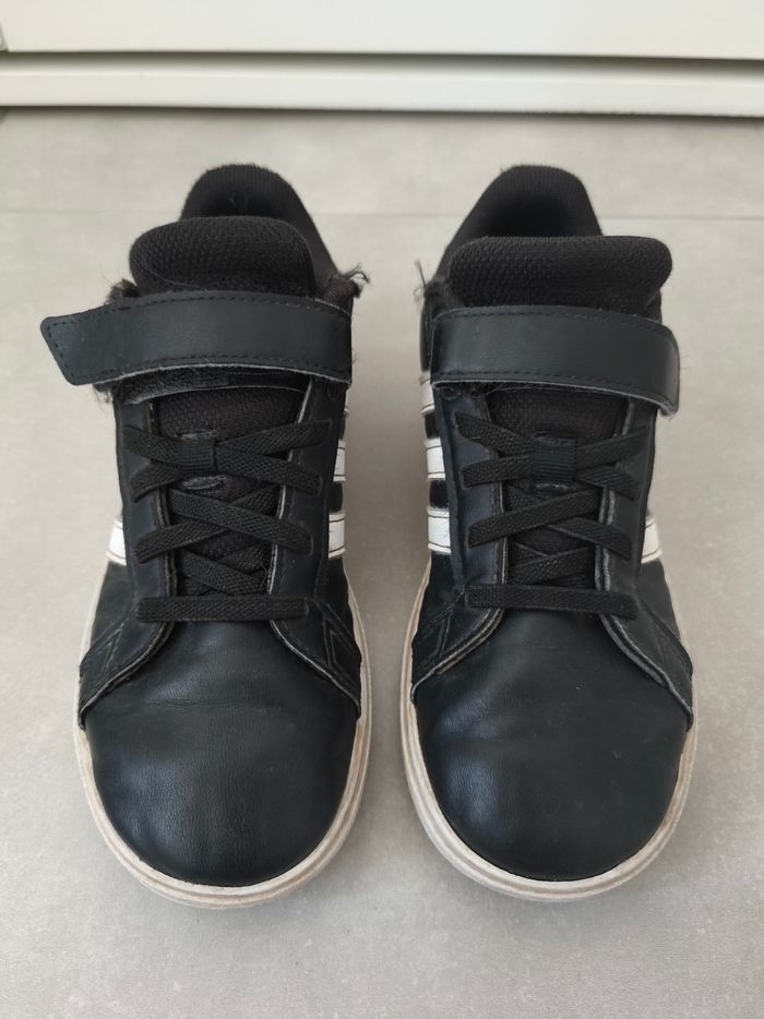 Basket adidas taille 32 - photo numéro 2