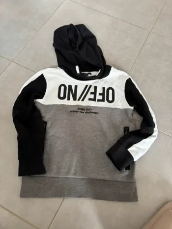 Pull Kiabi, 10 ans