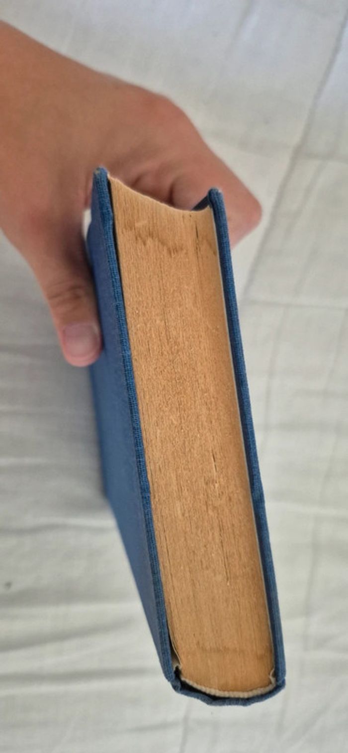 Livre ombres dans la nuit de Katherine Troy - photo numéro 4