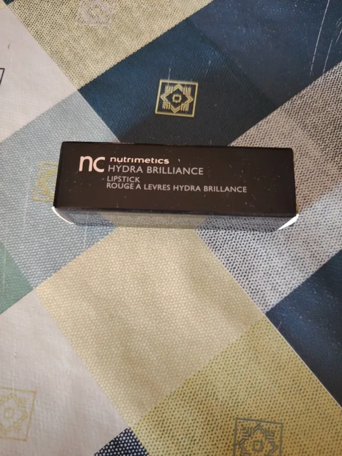 Rouge à lèvres hydra brillance Nutrimetics