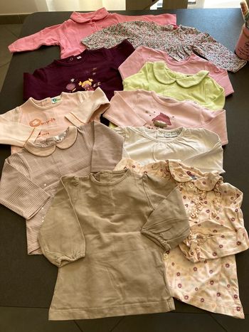 Lot ensemble vêtement haut bébé fille 12 mois 1 an garde robe