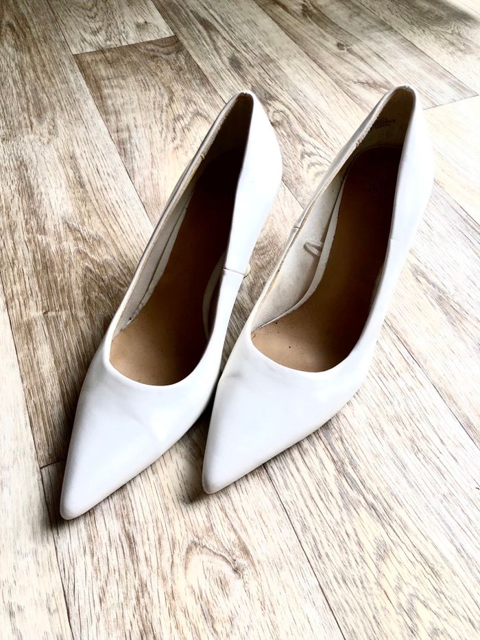 Escarpins • H&M • 36 • Blanche • Cuir synthétique