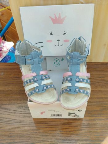 Pieds nus fille pointure 28 Charlie et Prune