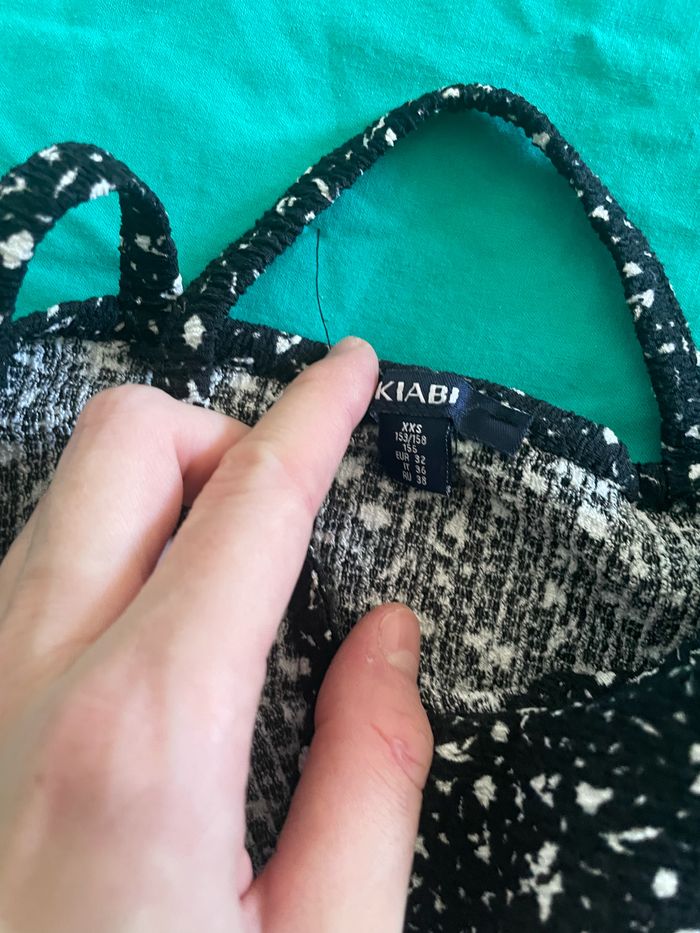 Debardeur fleurie - photo numéro 3