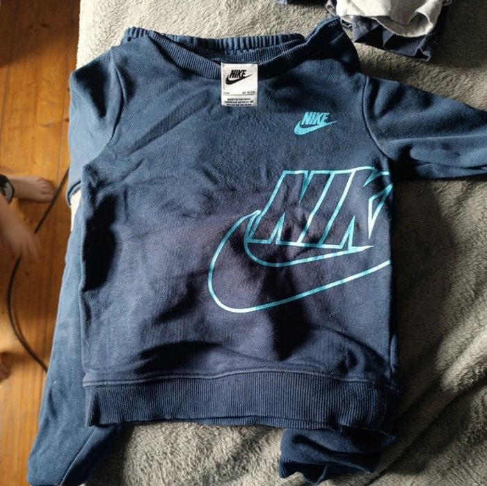 Ensemble nike