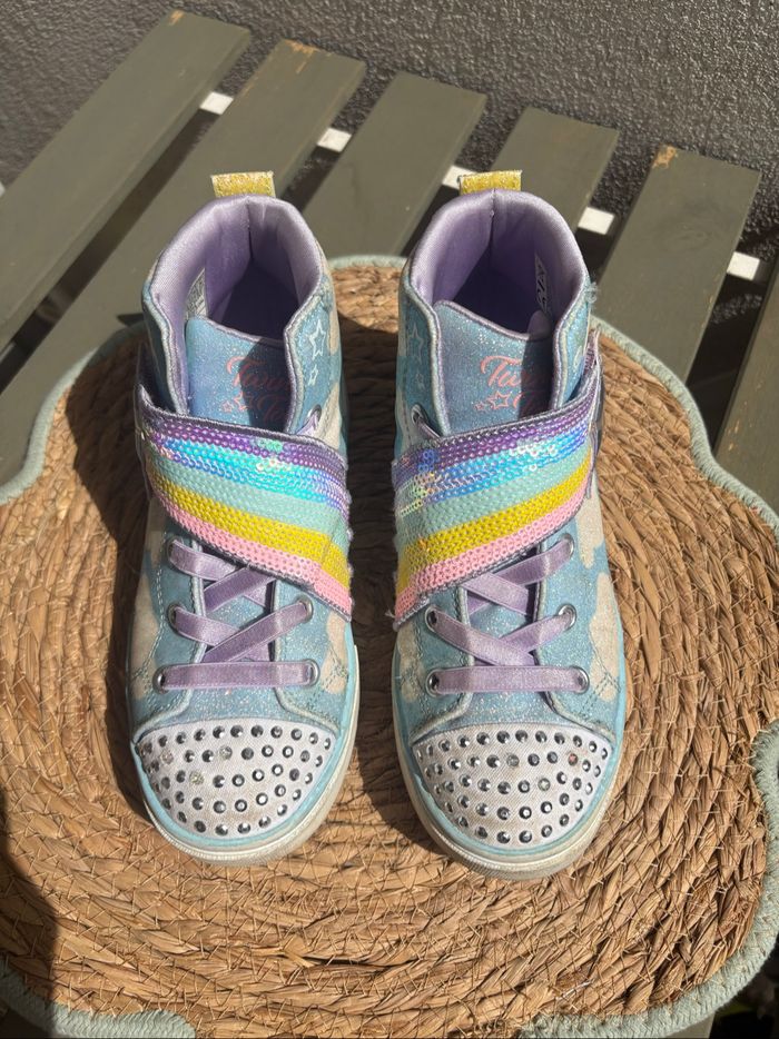 Baskets Skechers arc en ciel - photo numéro 2