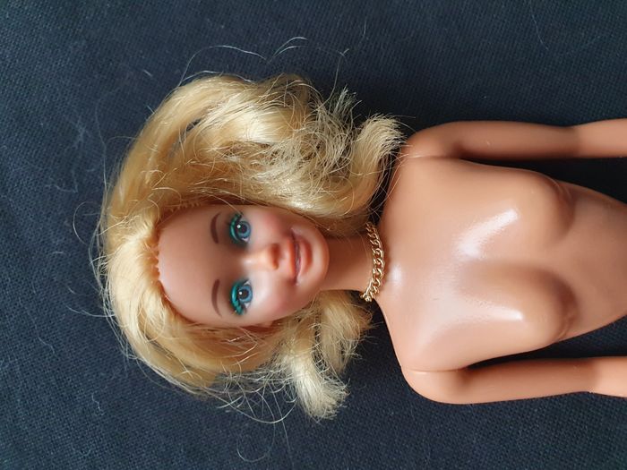 Poupée Barbie blonde Mattel Inc 1966 Philippines vintage - photo numéro 2