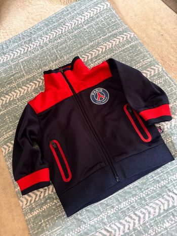 Veste jogging 6 mois très bon état