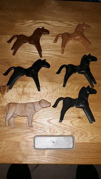 Lot de chevaux et vaches vintage playmobil