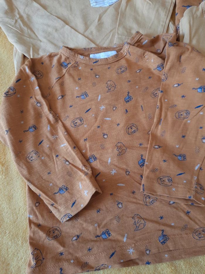 Lot 4 hauts manches longues 18 mois - photo numéro 2