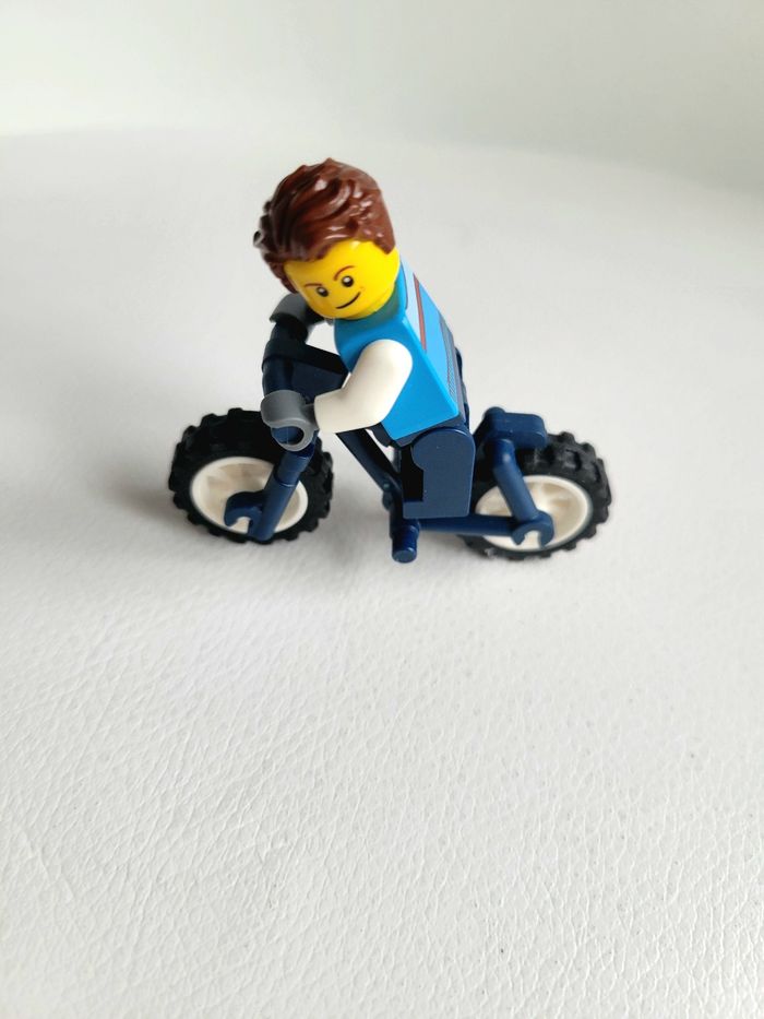 Lego figurines - photo numéro 7