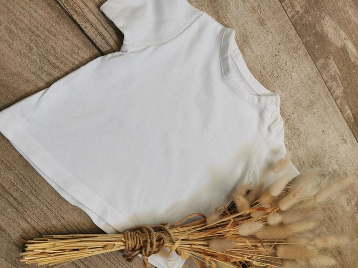 🌺Ikks teeshirt blanc et gris 3mois - photo numéro 7