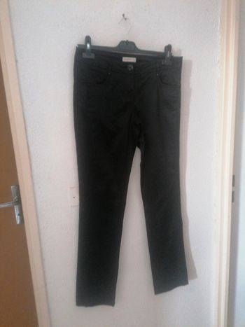 Pantalon taille 38