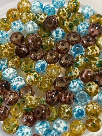 B23, déstockage de 100 perles léopards en verre de 6mm 3 sortes