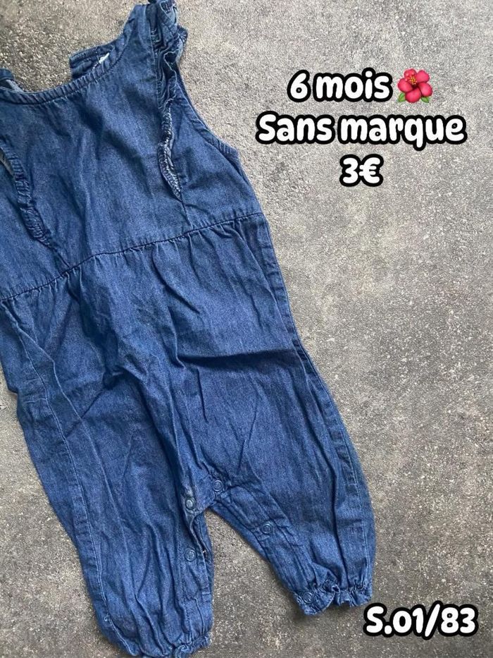 Ensemble 🌺 6 mois 🌺 Sans marque