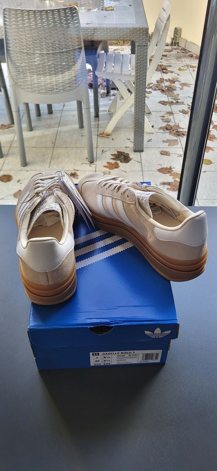 Adidas Gazelle Bold J - Taille 40 - photo numéro 3