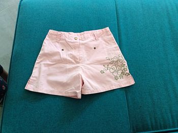 Short rose 8 ans