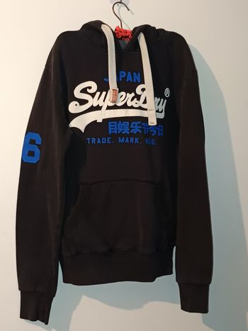 Sweat à capuche Superdry