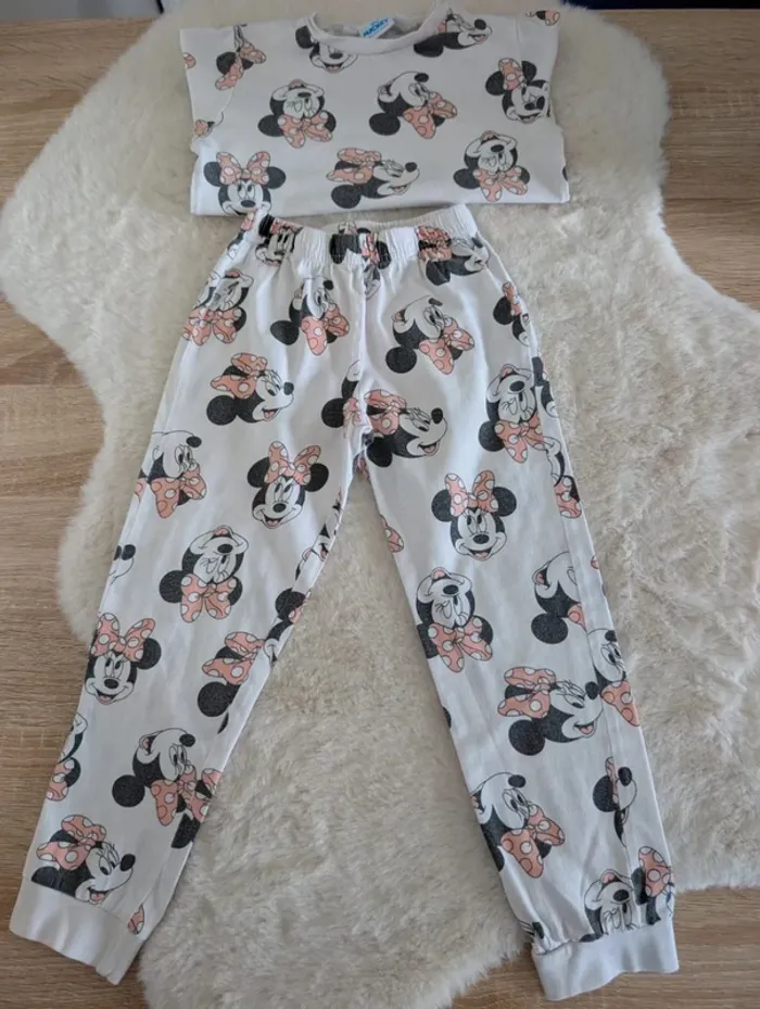 Pyjama Minnie fille taille 4 ans Disney - photo numéro 4