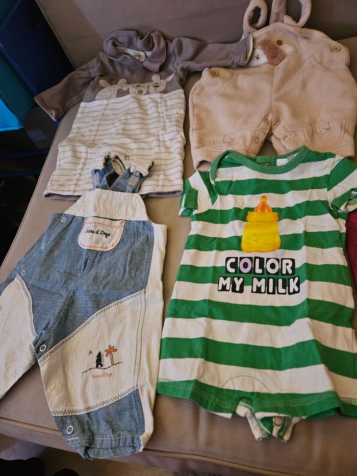 Vêtements 1 mois garçon - photo numéro 2