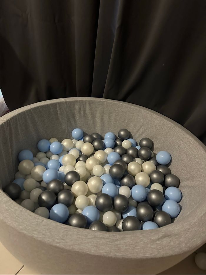 Piscine à balle avec 200 balles - photo numéro 2